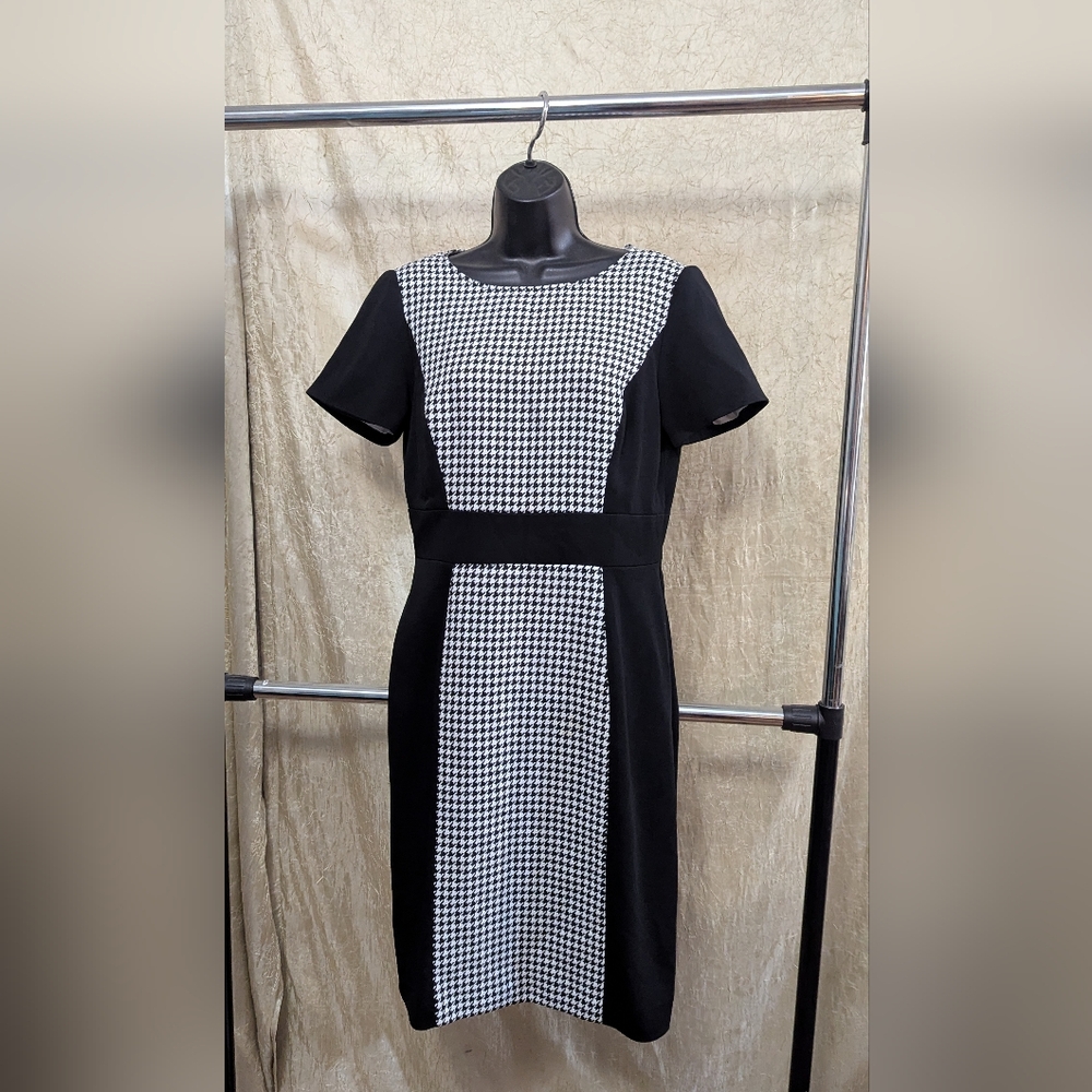 Black and White Houndstooth Lined Dress Size 8